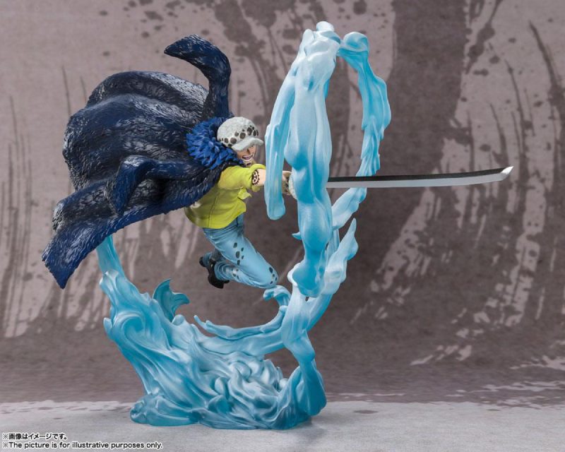 figurarts-zero-one-piece-battle-of-monsters-on-onigashima-trafalgar-law-figur-seite-rechts