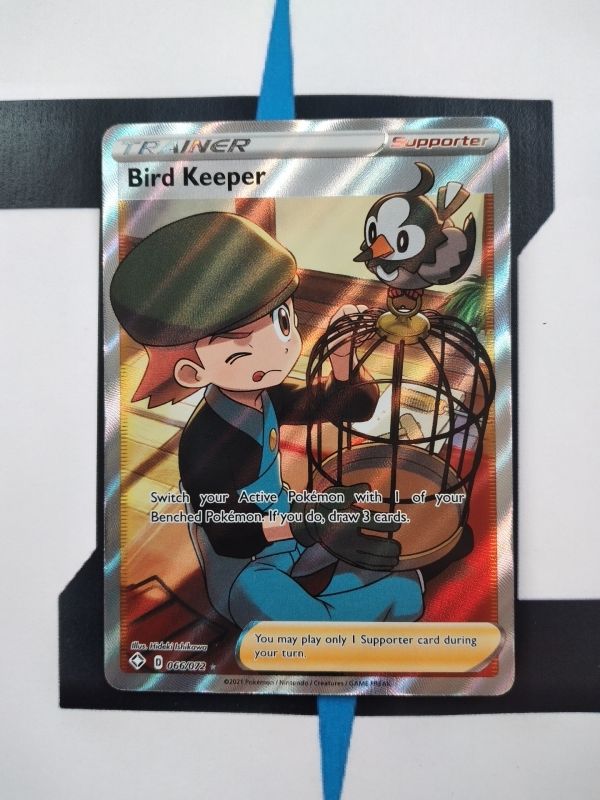    pokemon-karten-bird-keeper-fullart-shining-fates-066-englisch