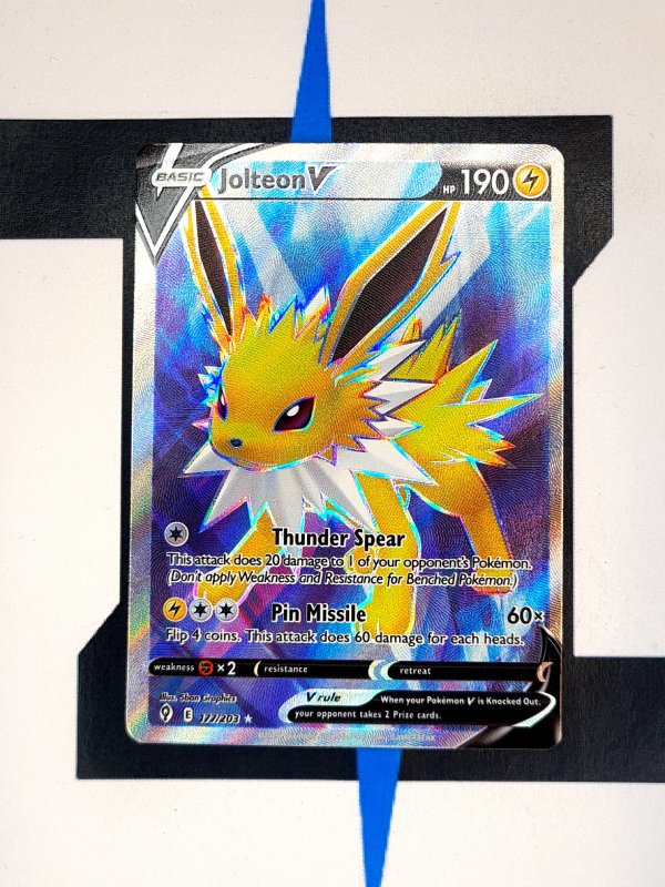    pokemon-karten-jolteon-v-evolving-skies-full-art-englisch