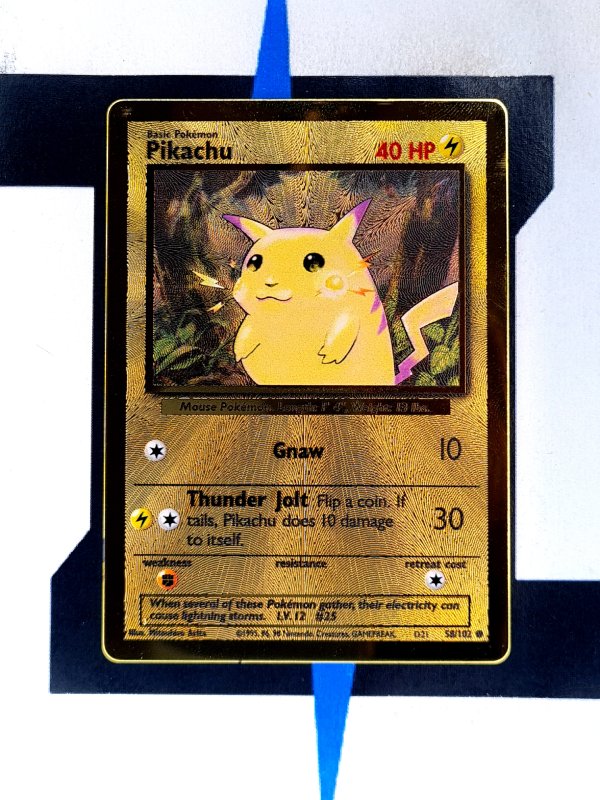 pokemon-karten-pikachu-gold-karte-celebrations-englisch