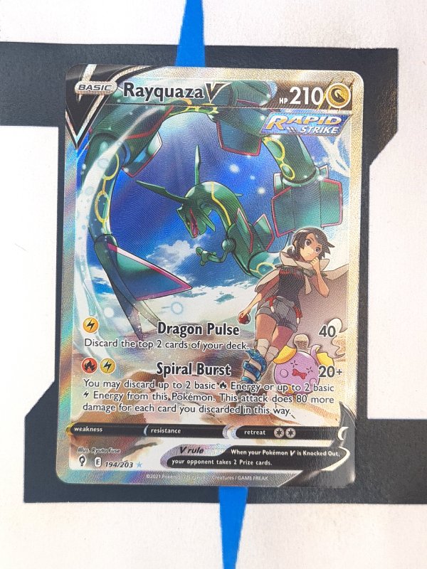    pokemon-karten-rayquaza-v-evolving-skies-alt-art-englisch