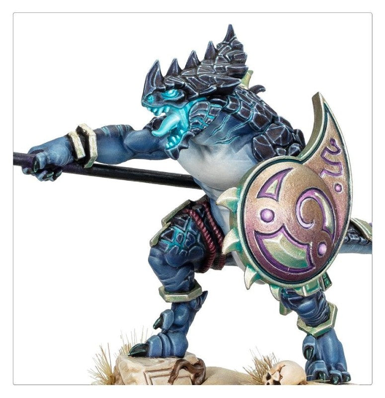 warhammer-age-of-sigmar-spearhead-seraphon-saurus-warriors-nahaufnahme