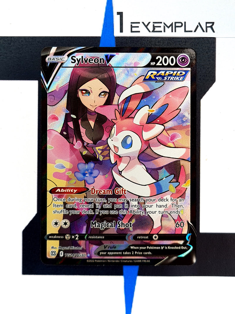 Sylveon V BRSTG14 EN NM